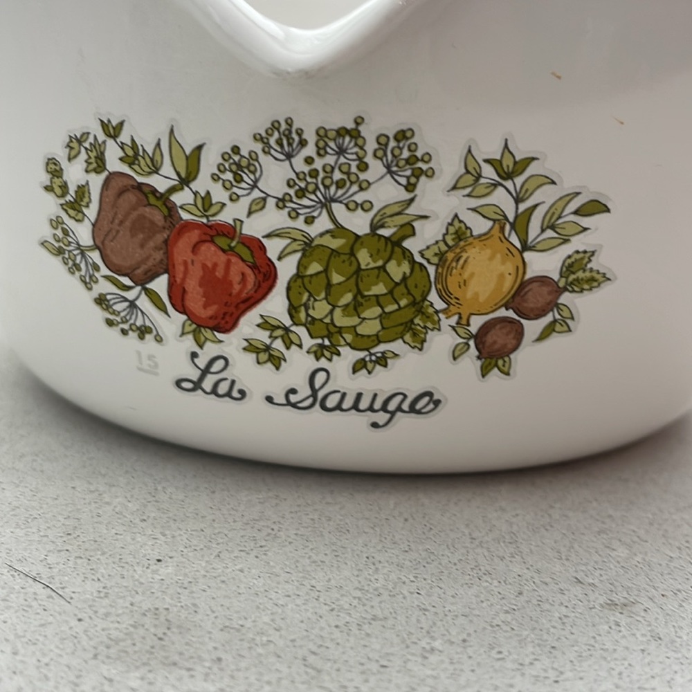 Corning Ware saucepot - Picture 2 of 3